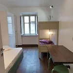 Lägenhet Littleandcosy